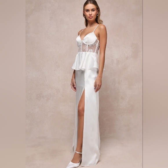 White Bustier Maxi Dress - Picture 5 of 11